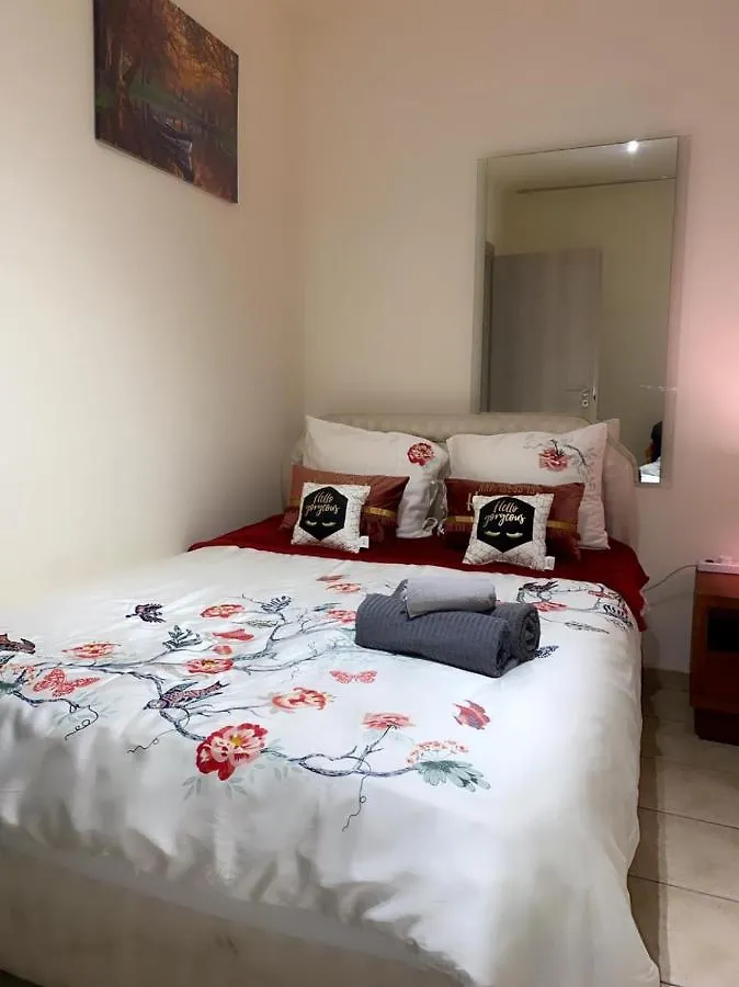 Larnaca Beach Apartment 0*,  Кипр